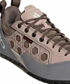 Outlet Adidas Women's Guide Tennie Wonder Taupe / Earth Strata / Grey Three