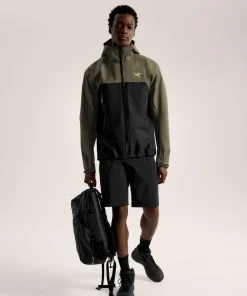 Hot Arc'teryx Men's Beta Jacket Spotlight