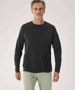 Clearance Arc'teryx Men's Cormac Crew Neck LS Black