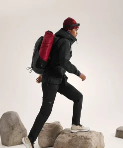 Outlet Arc'teryx Women's Beta AR Jacket Black
