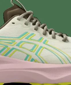 Clearance Asics Women's GT-2000 14 TR Light Dust/Cacti