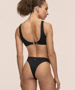 Clearance Casall Women's Vibrant U-Shape Bikini Top Black