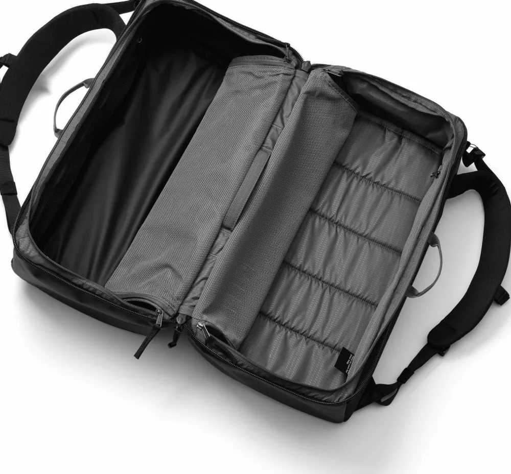Online Db Roamer Pro Split Duffel 50L Black Out