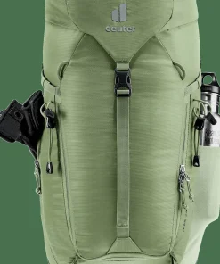 Discount Deuter Men's Trail 24L Grove-Ivy