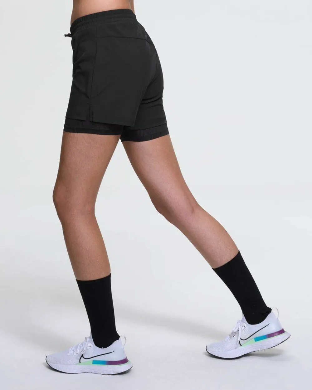 New Dæhlie Women's Shorts Run 2-in-1 Black