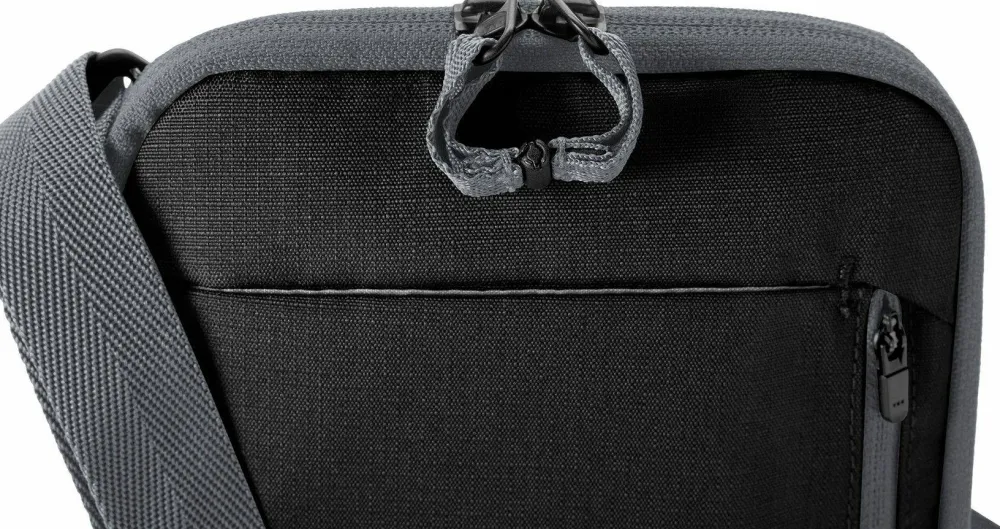 New Eagle Creek Stash RFID Crossbody Bag Black