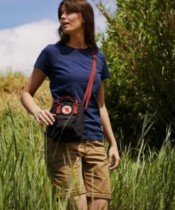 New Fjällräven Kånken Sling Blackberry