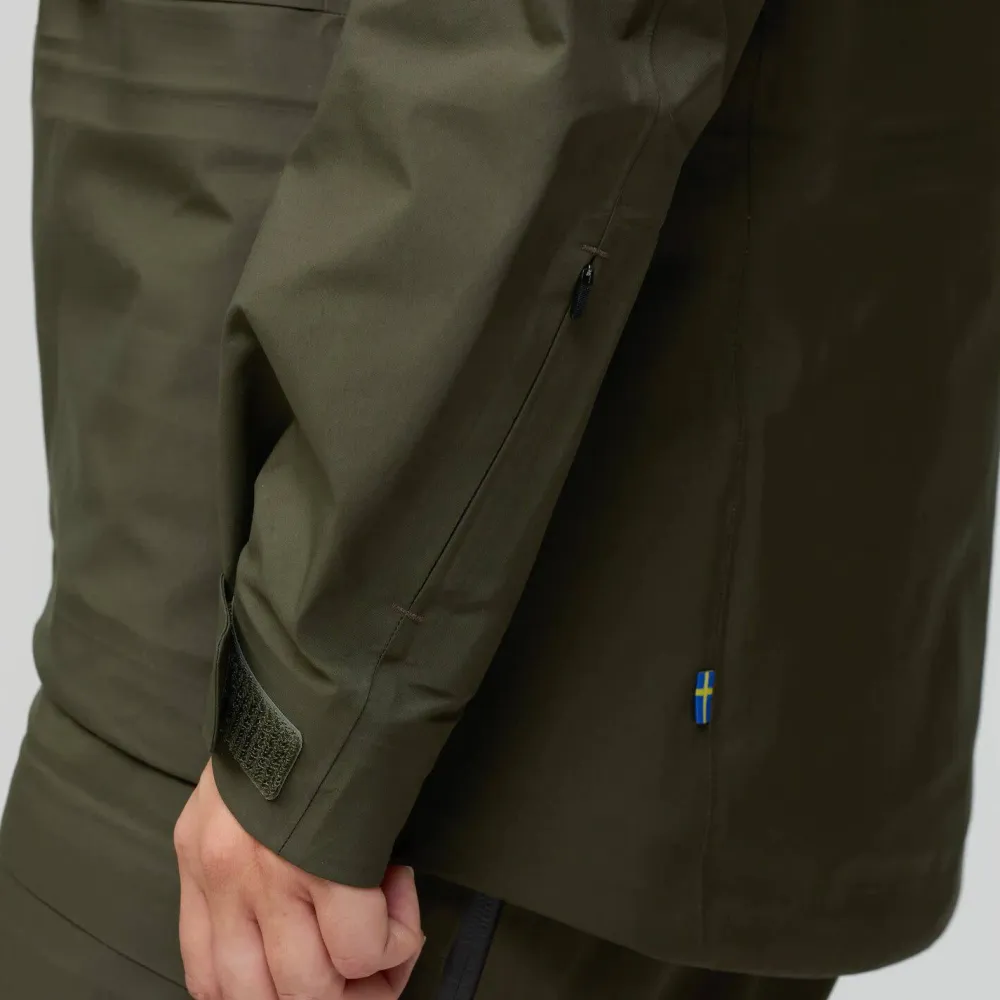 New Fjällräven Women's Bergtagen GORE-TEX Touring Jacket Black