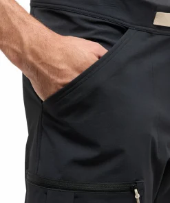 Outlet Haglöfs Men's Lizard Softshell Shorts True Black