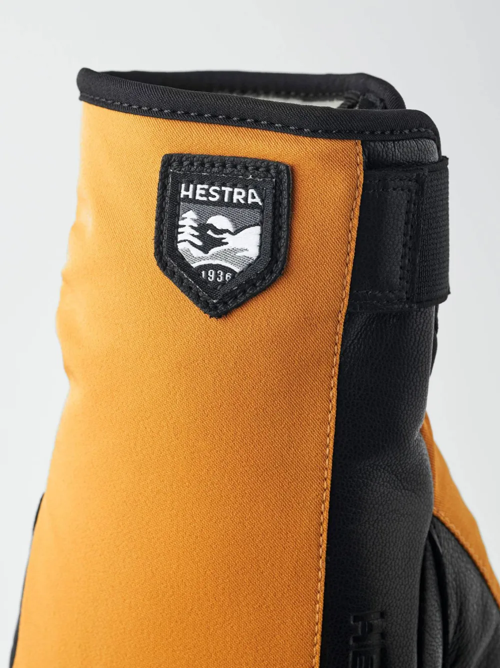 New Hestra Flextron Motion Short 5-Finger Mustard/Black