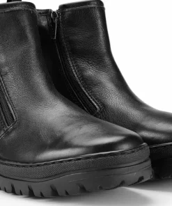 Best Ilves Women's Sarek Black