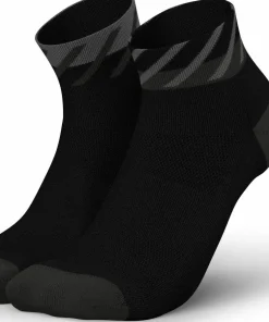 Incylence Running Disrupts Short Black