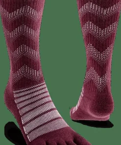 New Injinji Outdoor Midweight Crew Wool Garnet