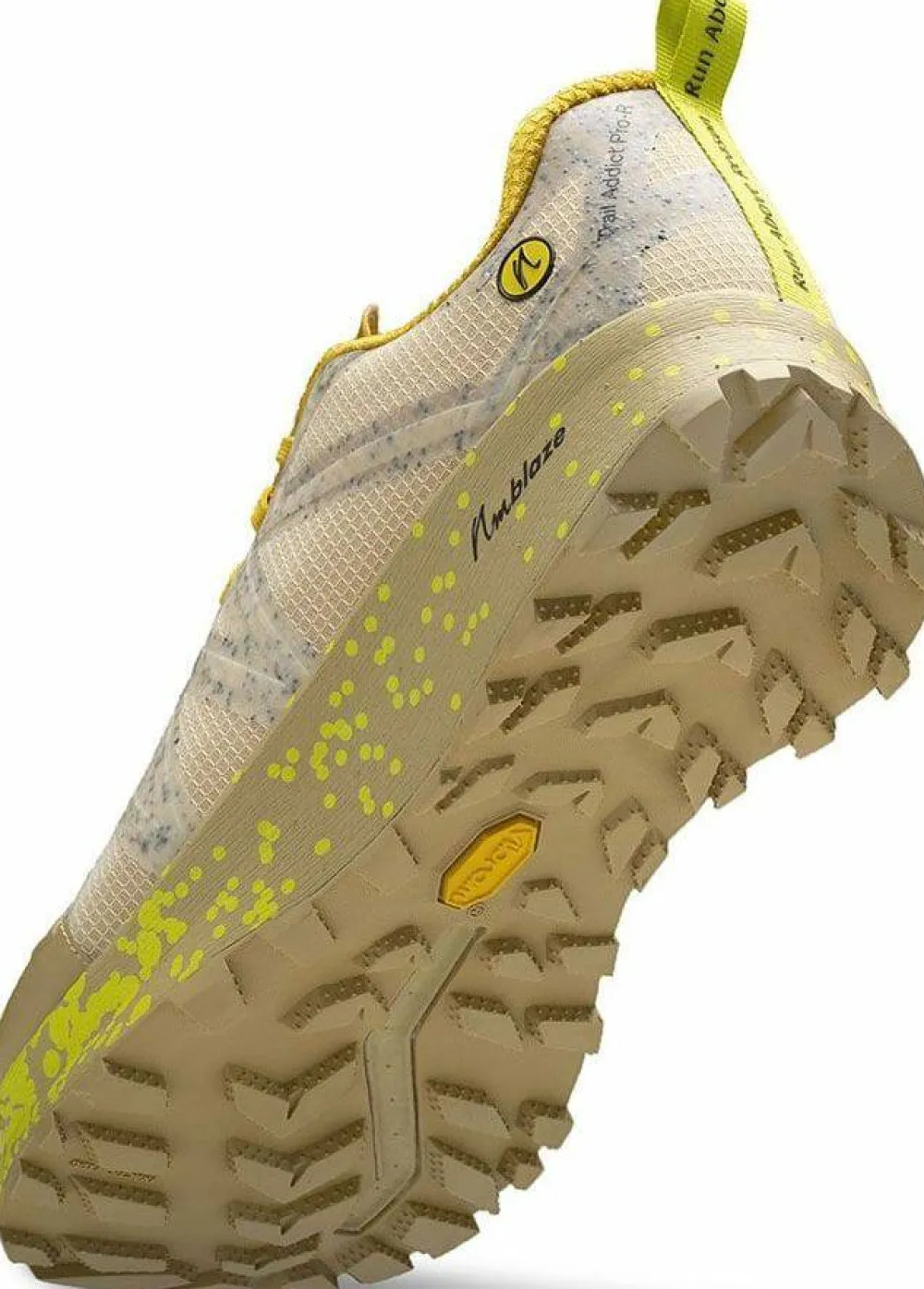Hot Joe Nimble Women's Trail Addict Pro-R Beige