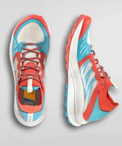 New La Sportiva Women's Levante Hibiscus/Malibu Blue
