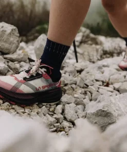 New La Sportiva Women's Prodigio Max Chalk/Rosebay