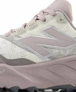 Online New Balance Women's Freshfoam Hierro V9 Sea Salt / Truffle Salt