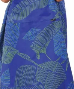 Clearance Packtowl Changing Poncho Botanical