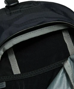 Clearance Peak Performance Outdoor Slingbag 4,5 L Black