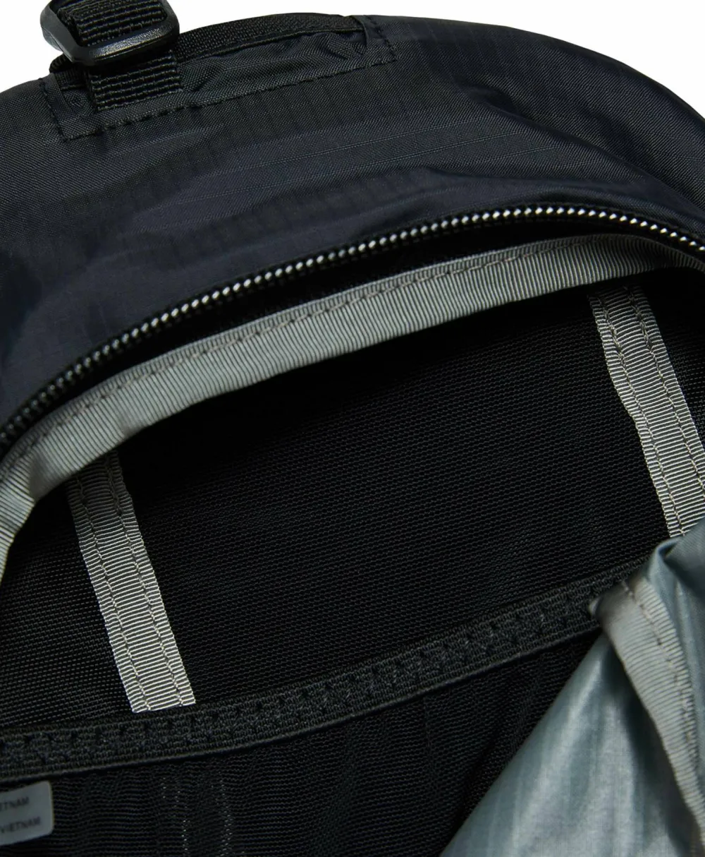 Clearance Peak Performance Outdoor Slingbag 4,5 L Black