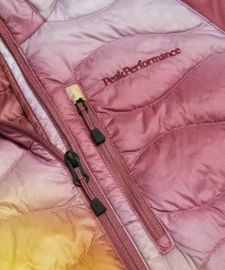 New Peak Performance Women's Helium Down Hybrid Hood Aop
