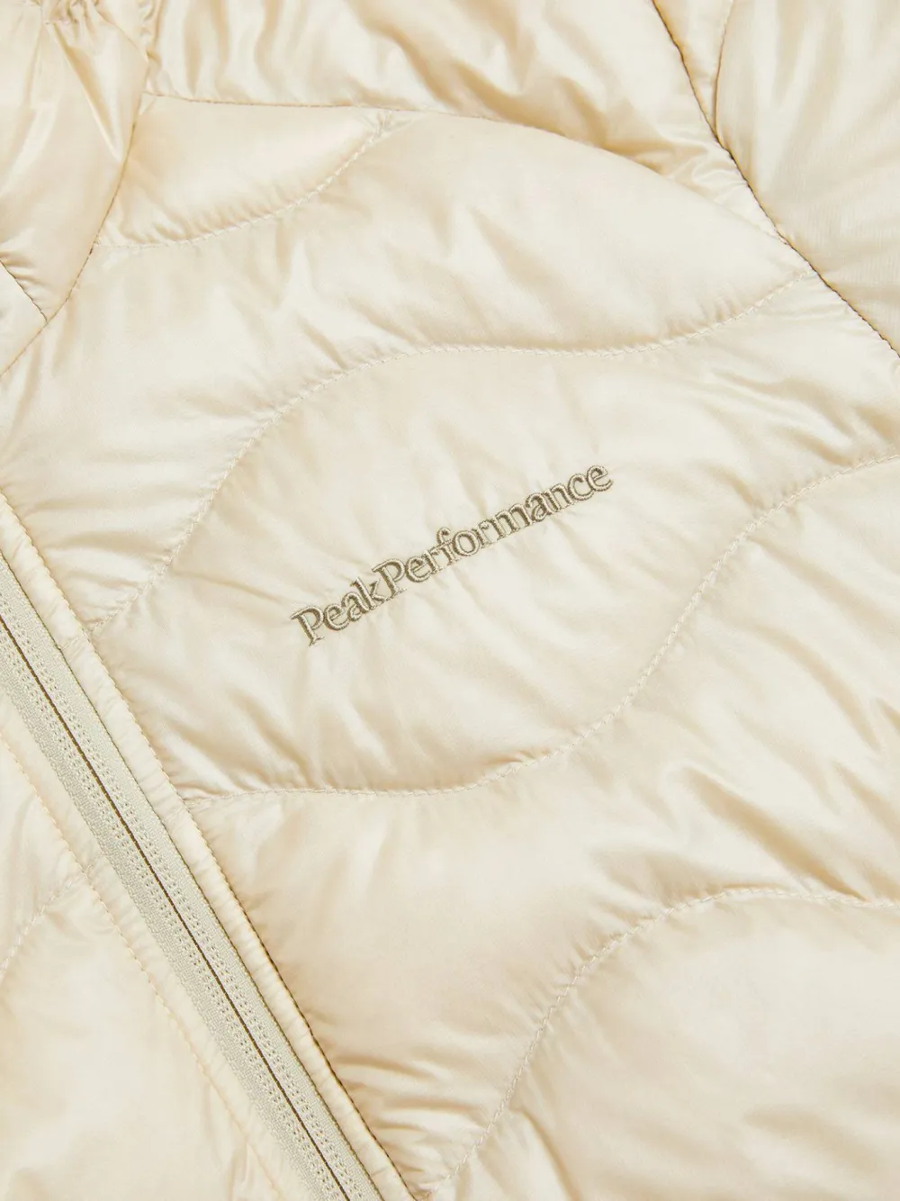 Online Peak Performance Women's Helium Down Hood Jacket Sand Fog