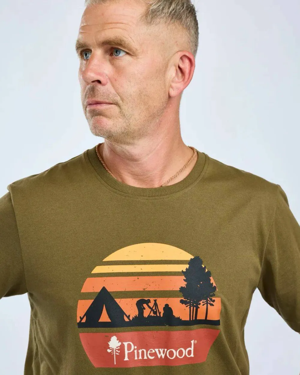Hot Pinewood Men's Finnveden Recycled Outdoor T-Shirt Olive Melange Campsite