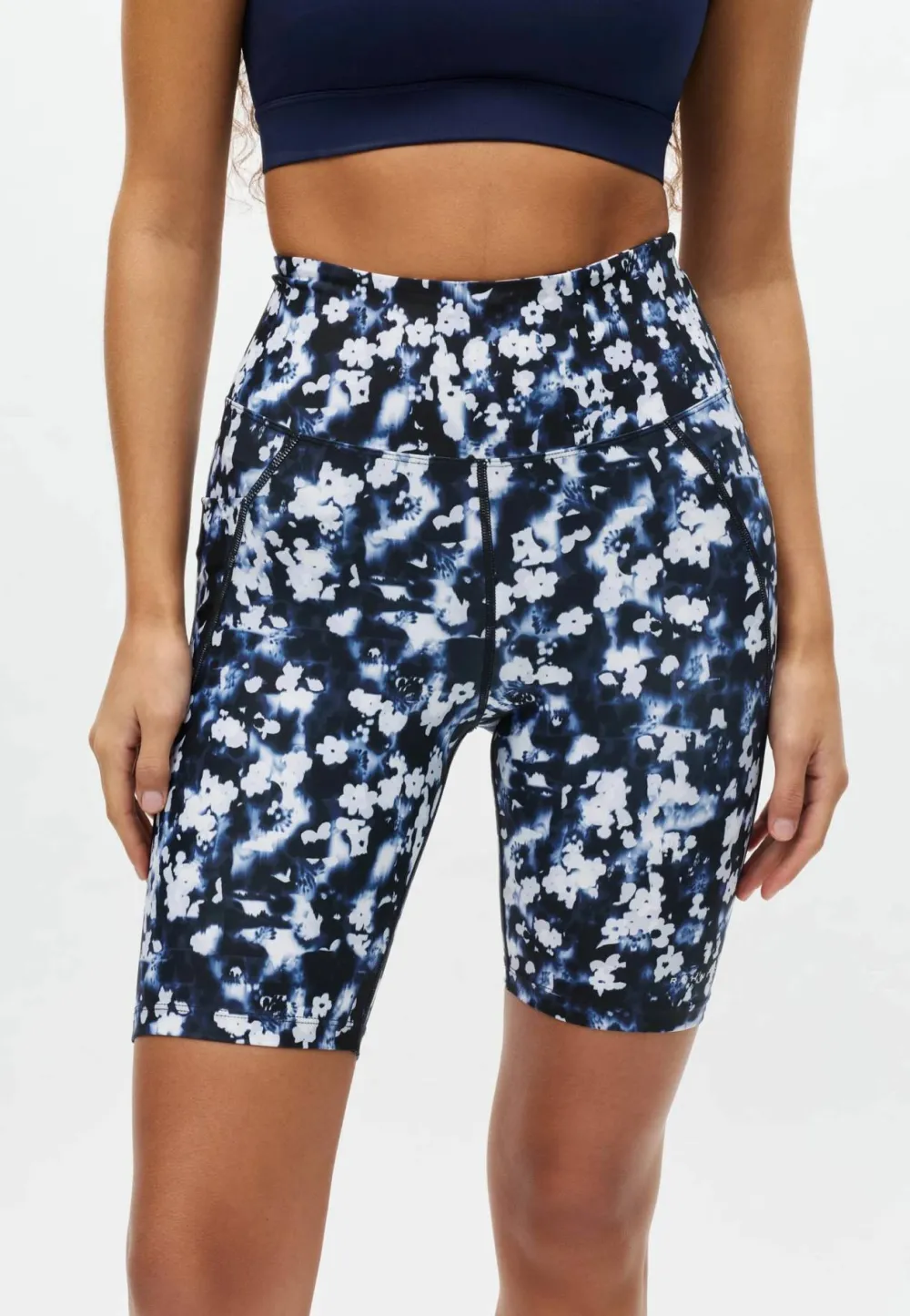 New Röhnisch Women's Flattering Printed Bike Tights Indigo Bloom