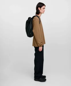 Discount Sandqvist Stream Slim Rolltop L Black