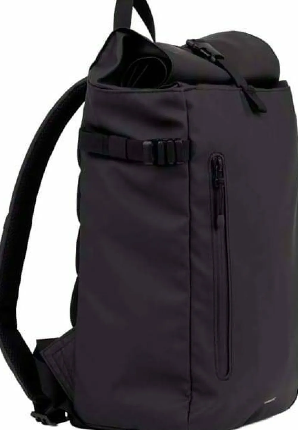 New Sandqvist Stream Slim Rolltop M Black