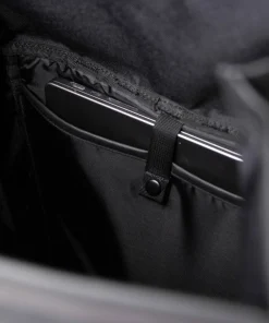 New Sandqvist Stream Slim Rolltop M Black