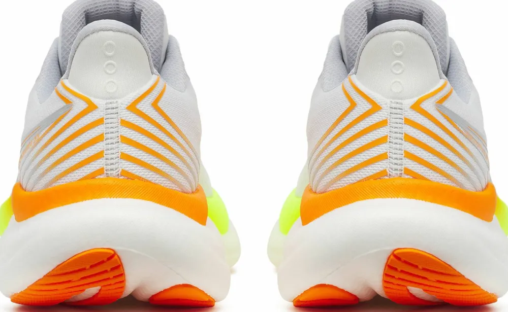 Clearance Saucony Women's Triumph 23 White/Citron