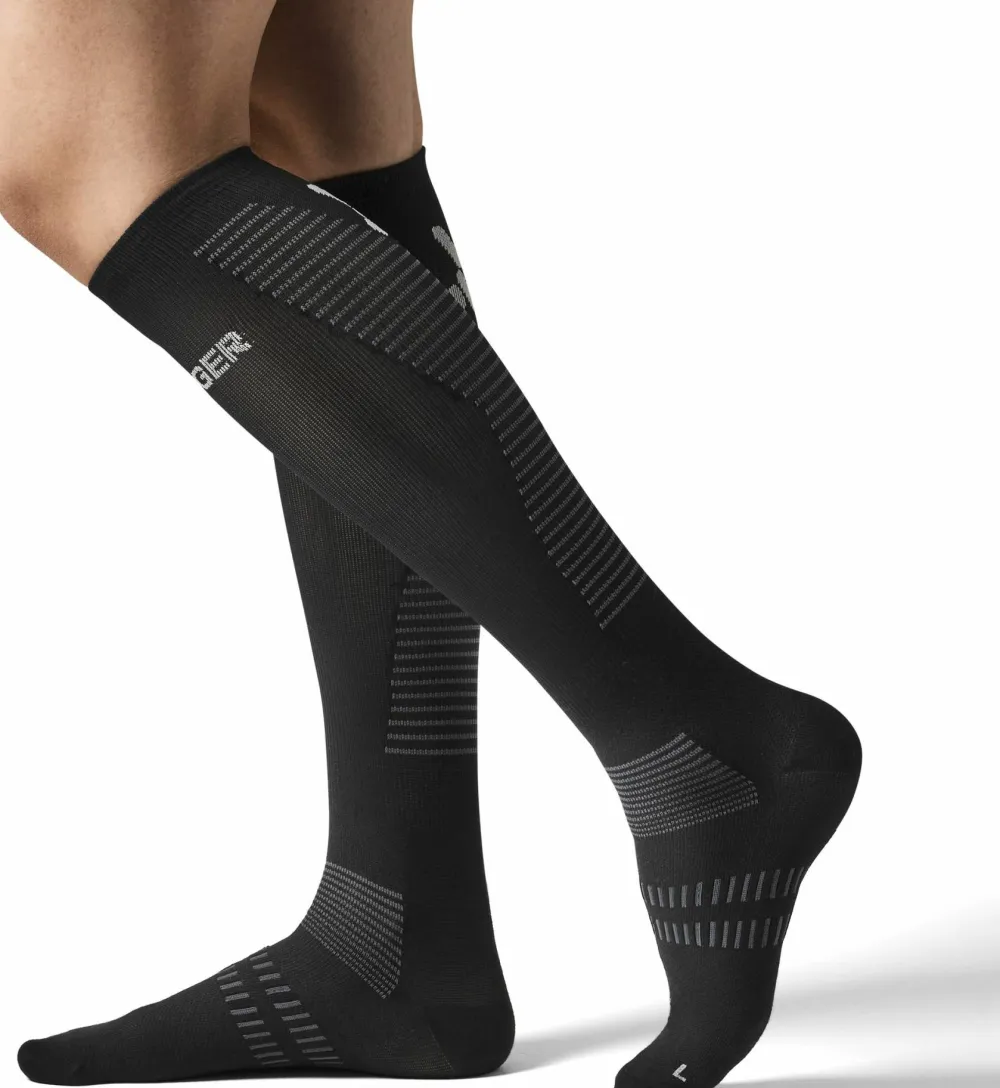 New Seger Unisex Pacer Light Compression Black