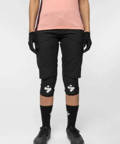 Hot Sweet Protection Women's Hunter Slashed Shorts Black