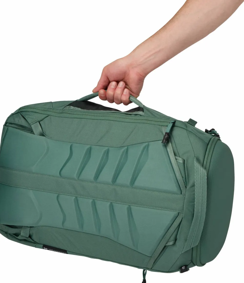 Best Thule Landmark Travel Pack 40L Hazy Green
