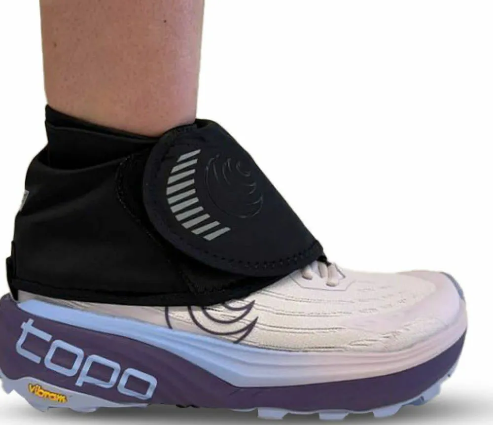 Sale Topo Athletic Switchback Gaiter Black/Black