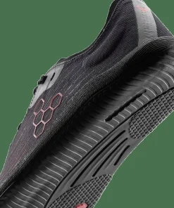 Discount Vivobarefoot Women's Primus Flow Obsidian/Cherry Tomato